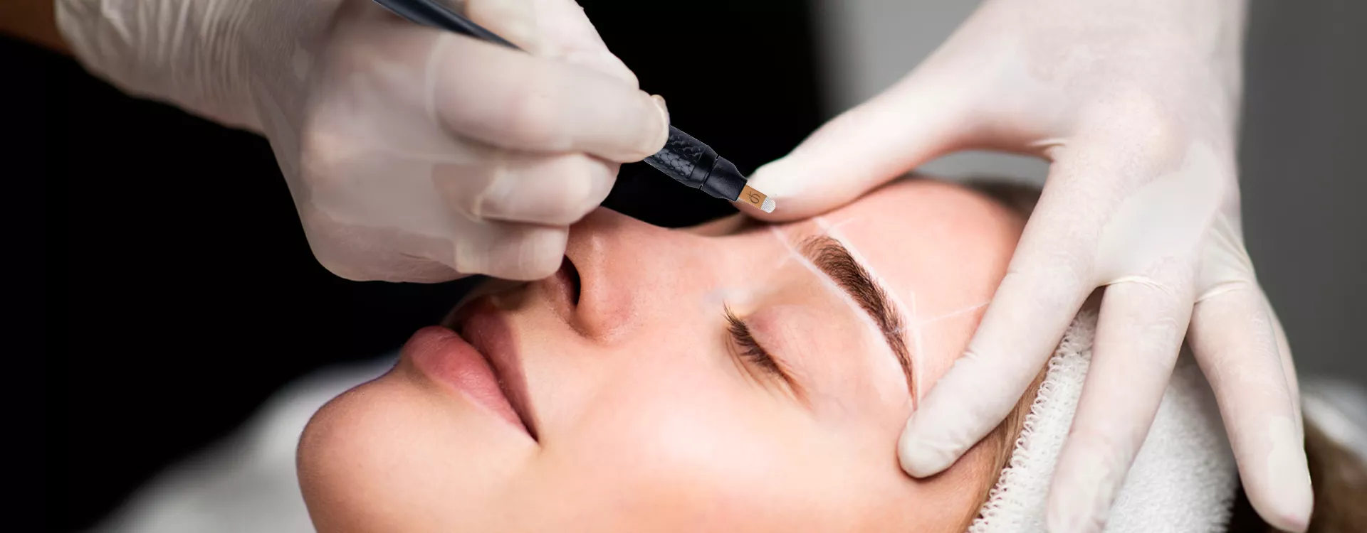 L'Art du Microblading : Pourquoi Il Reste un Choix Prisé pour les Artistes PMU et les Clients